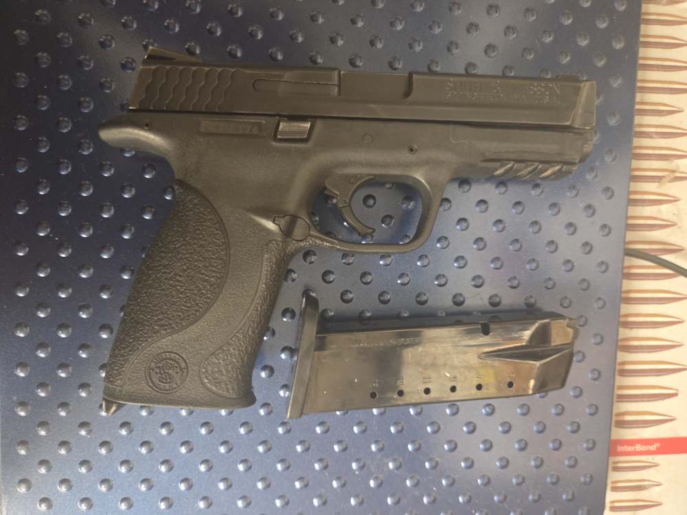 S&W M&P Fullsize 40 -img-2