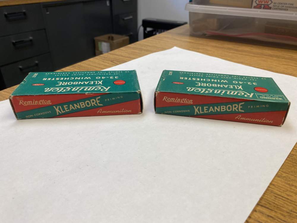 32-40 Winchester Remington Kleanbore  165 gr Soft Point 40 Rds NOS -img-3
