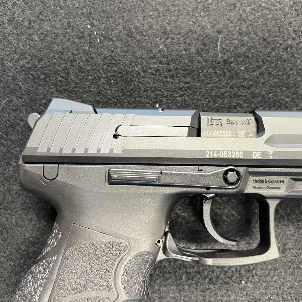 H&K P30SK-V3 9mm 10-13 Round Mags New W/Case & Extras! -img-9