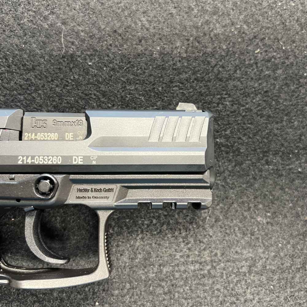 H&K P30SK-V3 9mm 10-13 Round Mags New W/Case & Extras! -img-10