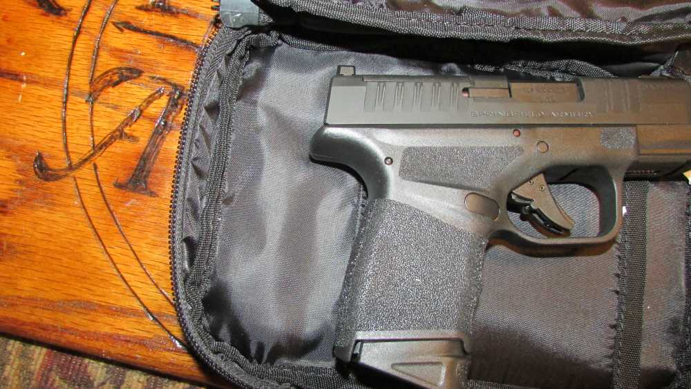 SPRINGFIELD, HELLCAT 9MM, RUG/BOX-img-4