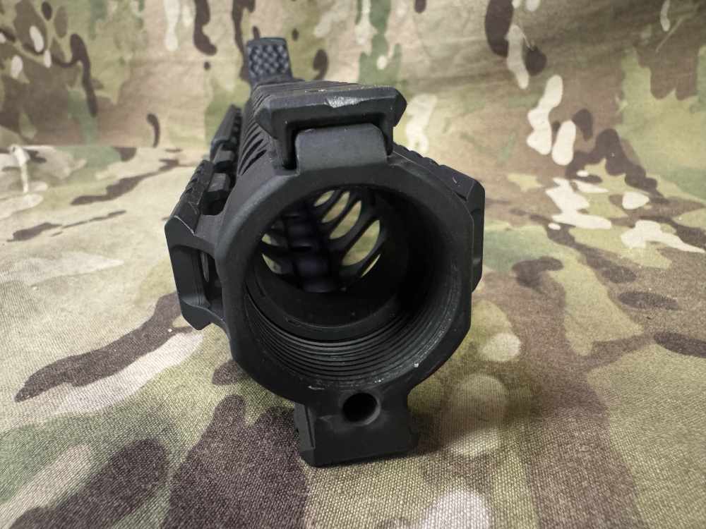 Knights Armament URX 3.1 13.5" Rail W/Rail Panels and Manual -img-5