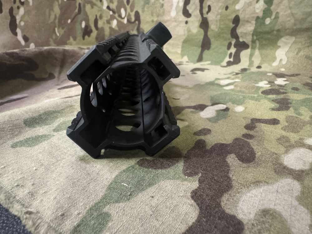 Knights Armament URX 3.1 13.5" Rail W/Rail Panels and Manual -img-7