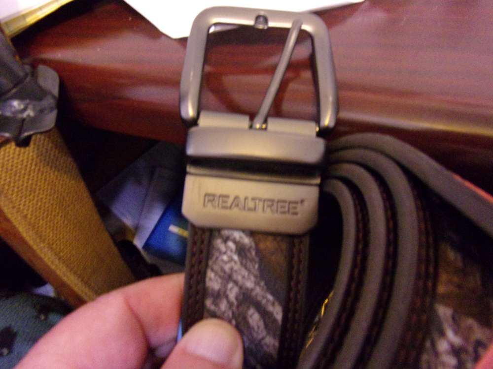 REAL TREE CAMO/LEATHER BELT 42- 44" NEW REDUCED !-img-1