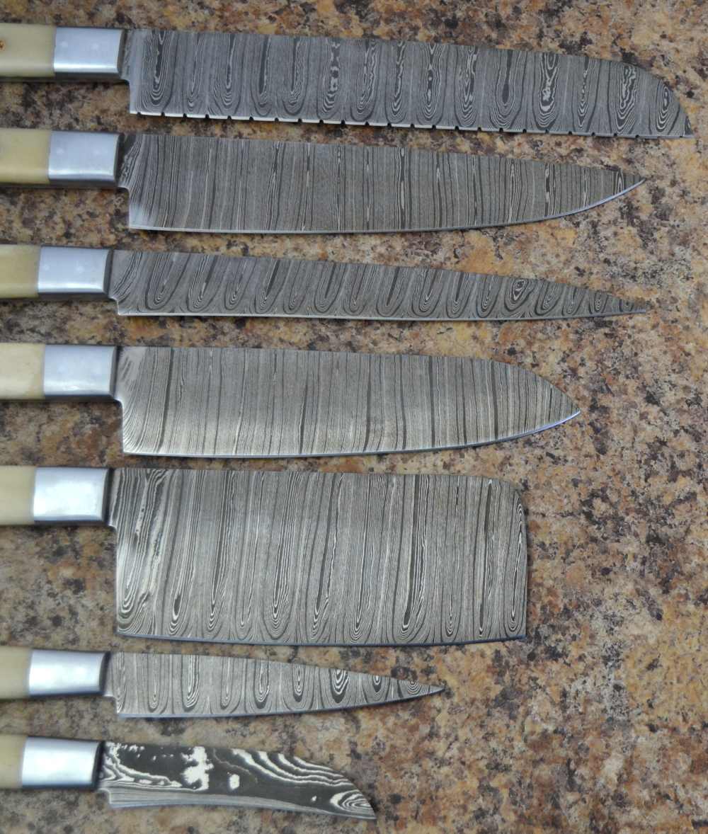Damascus Steel Handmade 7 Pcs Luxury Chef Knives Set with Bone /Horn Handle-img-5