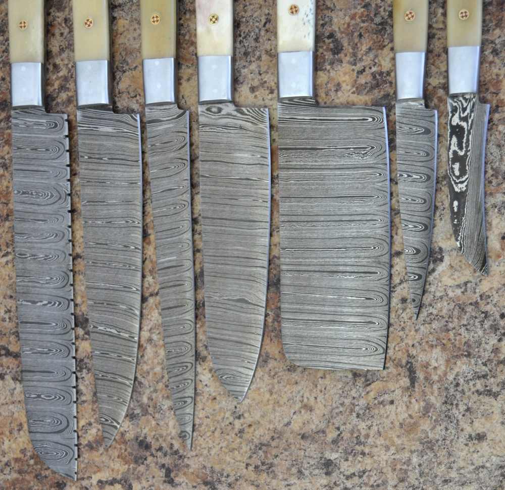 Damascus Steel Handmade 7 Pcs Luxury Chef Knives Set with Bone /Horn Handle-img-2