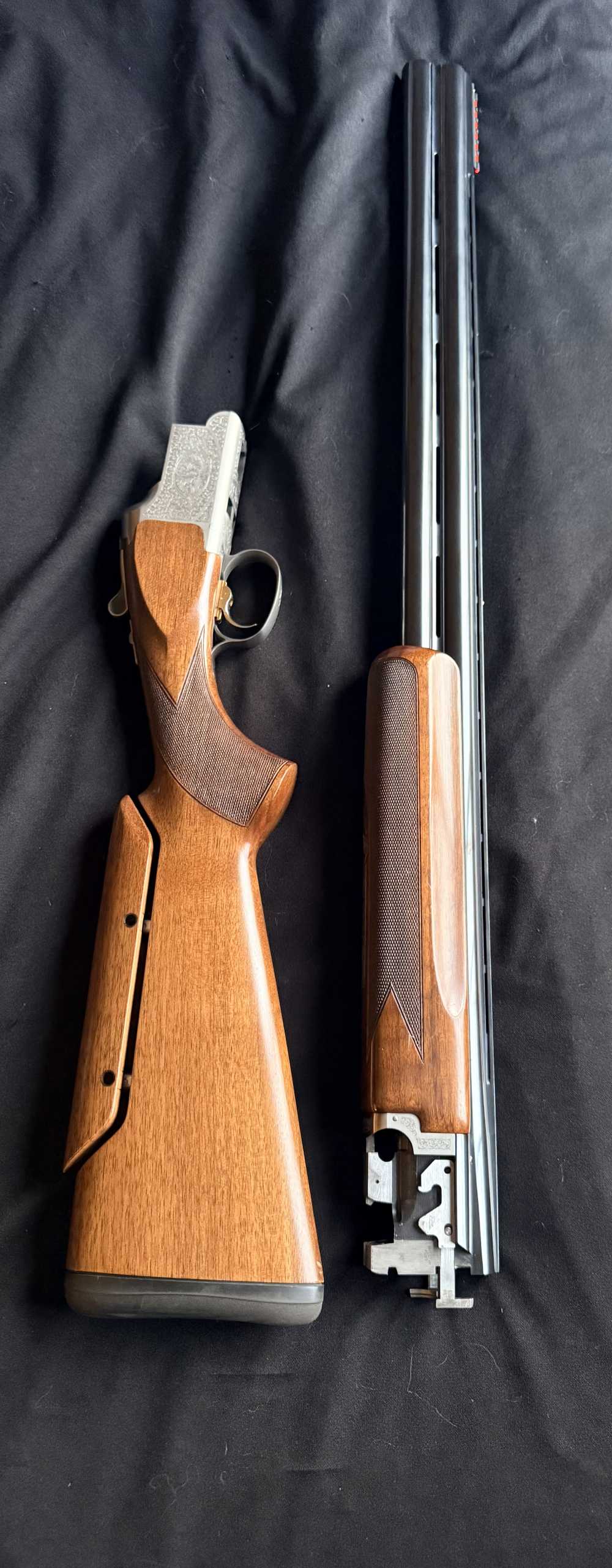 Browning 525 Sporting I O/U Shotgun 12GA. 2 3/4 or 3”  30" -img-0