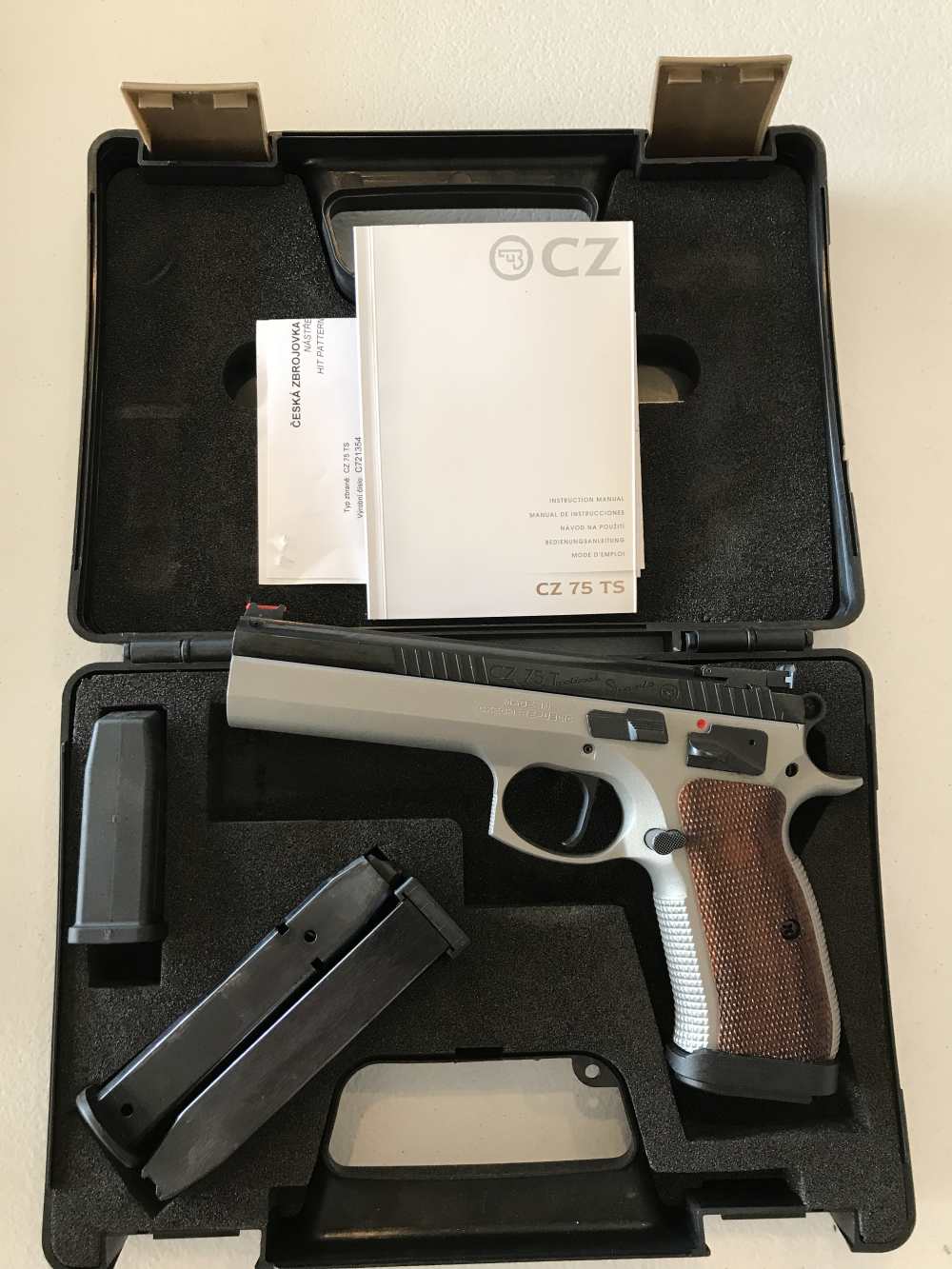 CZ TACTICAL SPORT TWO-TONE 9MM w/3 MAGS-img-0