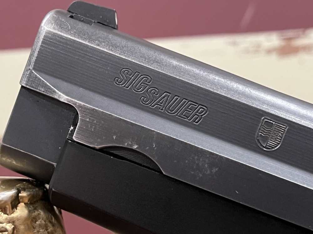 Sig Sauer Swiss Police P228-img-5