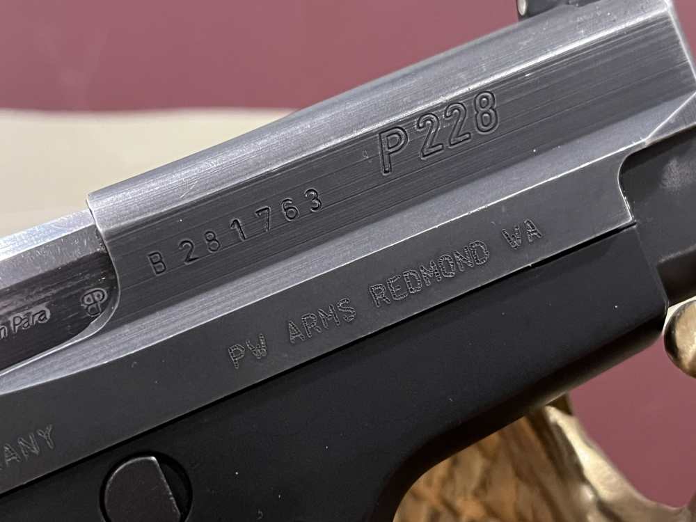 Sig Sauer Swiss Police P228-img-13
