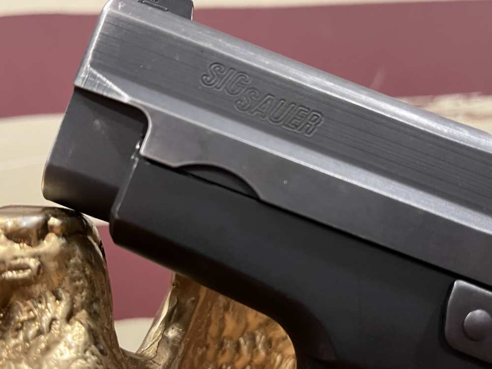 Sig Sauer Swiss Police P228-img-5