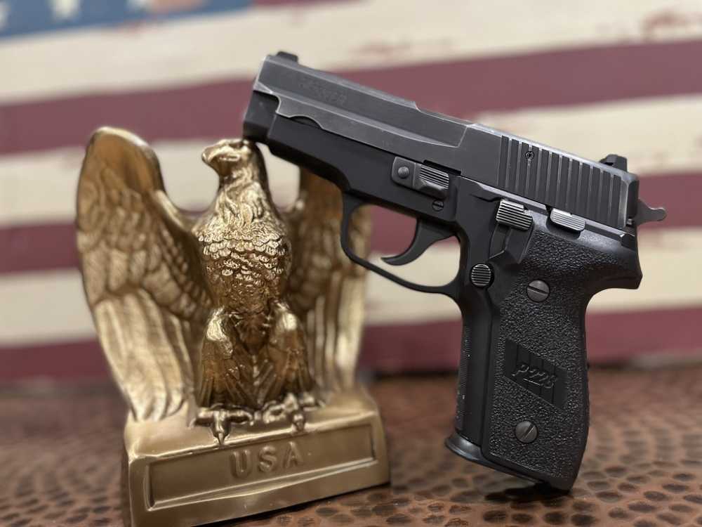 Sig Sauer Swiss Police P228-img-0