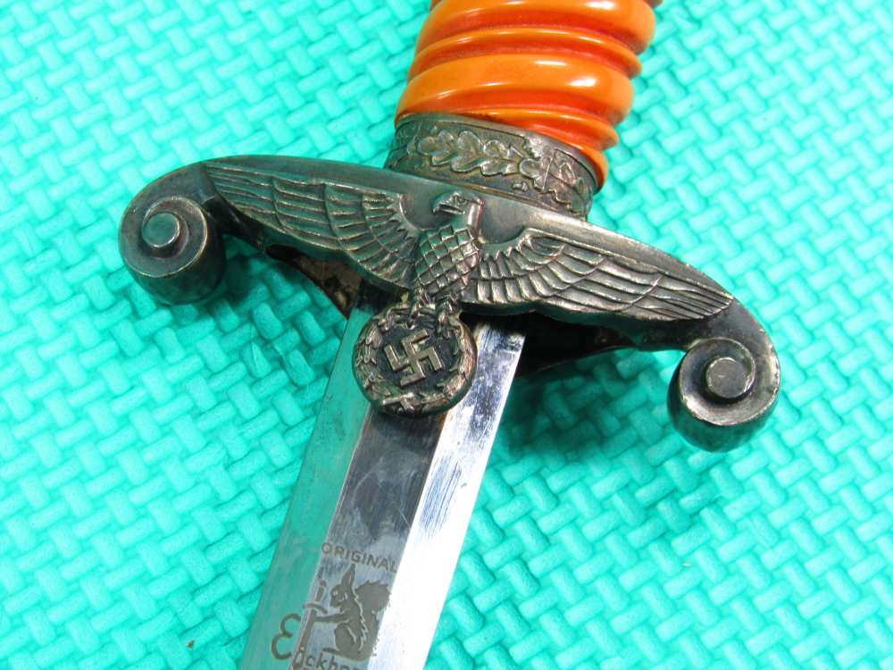German Military WWII Eickhorn Dagger Heer Army Officer w/ Scabbard Nice!-img-13