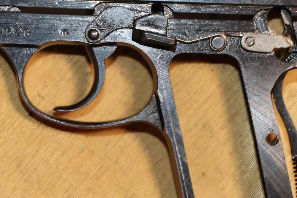 Mint & Scarce WWII German Walther P.38 ac45 Pistol w/ Holster-img-10