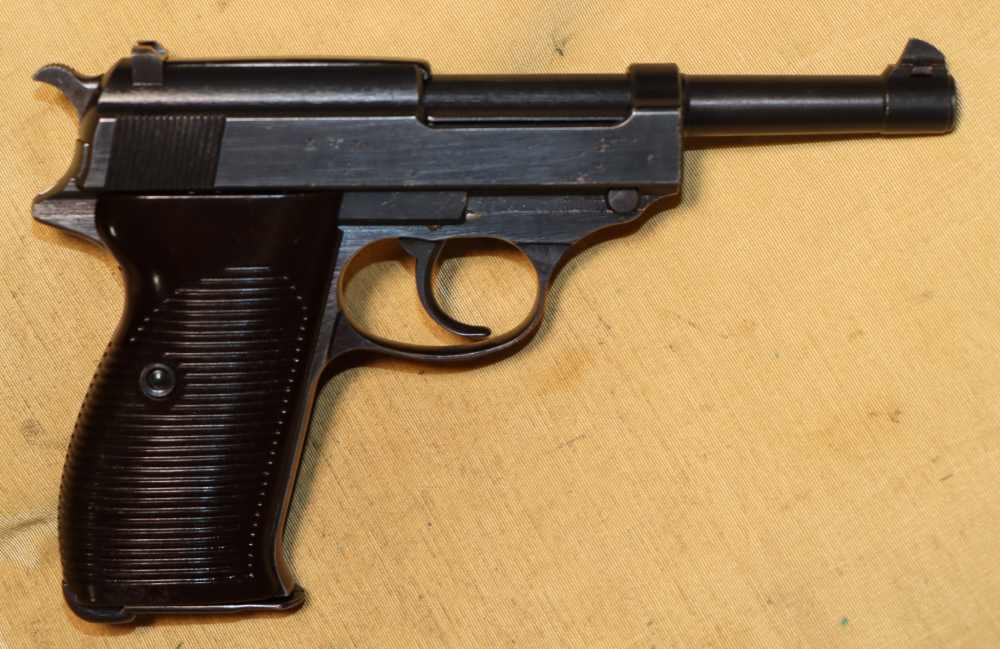 Mint & Scarce WWII German Walther P.38 ac45 Pistol w/ Holster-img-5