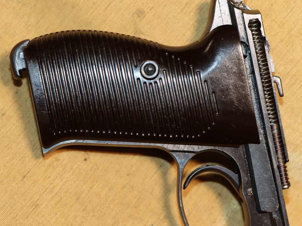 Mint & Scarce WWII German Walther P.38 ac45 Pistol w/ Holster-img-43