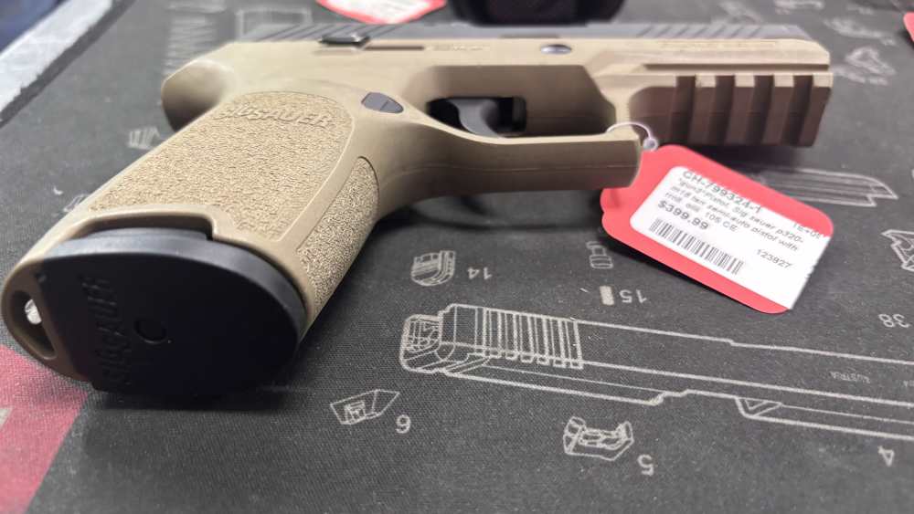 Sig sauer P320 compact medium 9mm pistol tan frame 3.8” -img-2