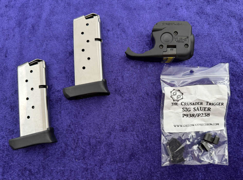Sig Sauer P938 FDE Frame 2 Tone 938-9-CBT Siglite TLR-6 Laser Combat Boxed -img-16