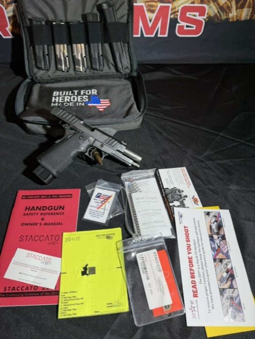 Staccato P 9mm – Serial TX25559 – Like New – 6 Magazines & Accessories-img-4