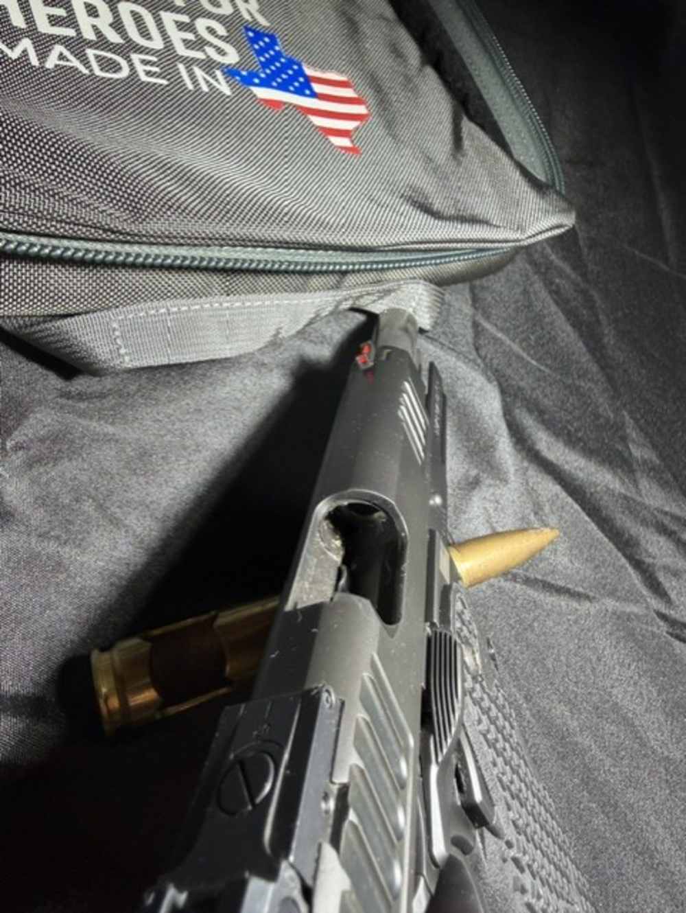 Staccato P 9mm – Serial TX25559 – Like New – 6 Magazines & Accessories-img-11
