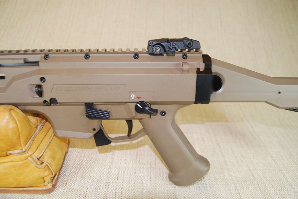 CZ Scorpion 9mm FDE like new w/box-img-3