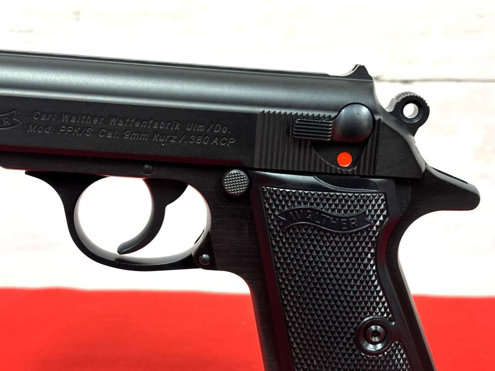Factory New Walther PPK/S Black .380ACP Pistol No Reserve!-img-2