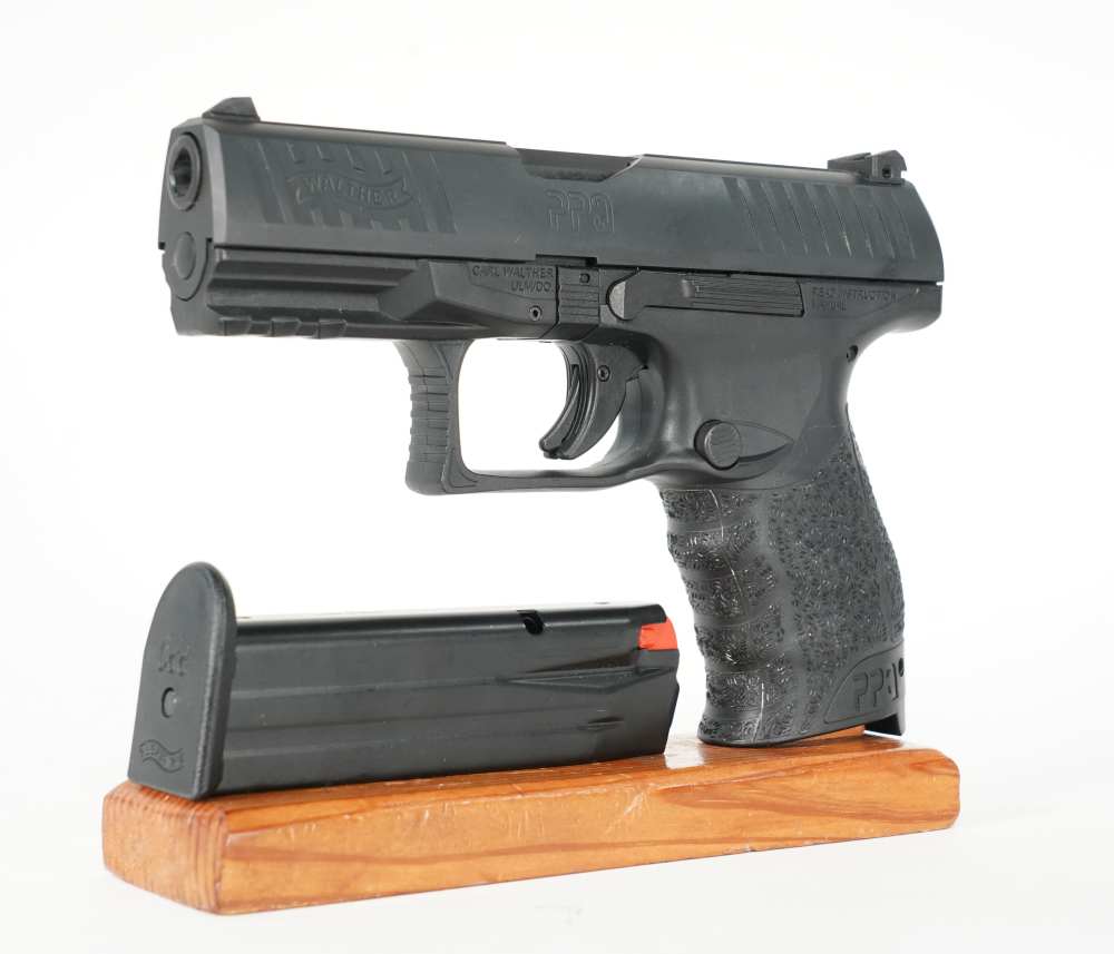 Walther PPQ 9mm with 1 high cap mag *USED*-img-5