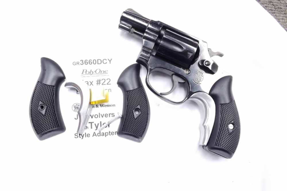 Black Ajax cpy Grips & T-Grip Tyler style Adapter S&W J Revolvers 36 60 642-img-0