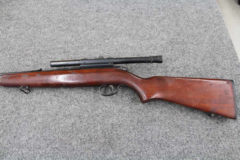 Remington 550-1 .22LR Semi Auto Rifle w/ Soft Case & Scope (USED)-img-4