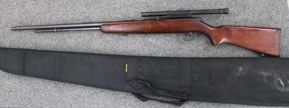 Remington 550-1 .22LR Semi Auto Rifle w/ Soft Case & Scope (USED)-img-2