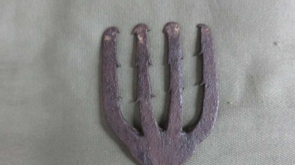 1850-1910 48" Antique Hand-Forged 4-Tine Eel Spear Gig-img-22