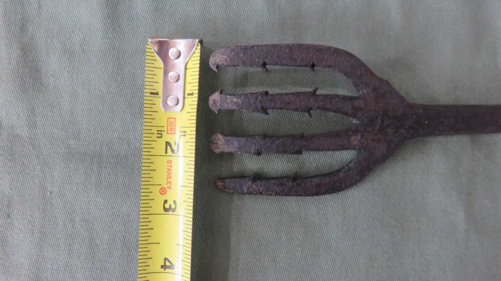 1850-1910 48" Antique Hand-Forged 4-Tine Eel Spear Gig-img-18