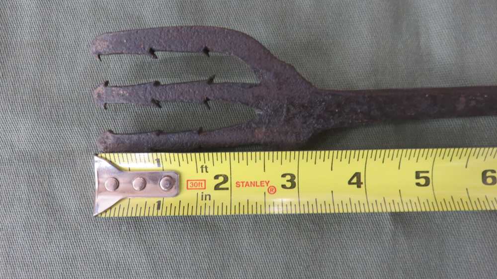 1850-1910 48" Antique Hand-Forged 4-Tine Eel Spear Gig-img-16