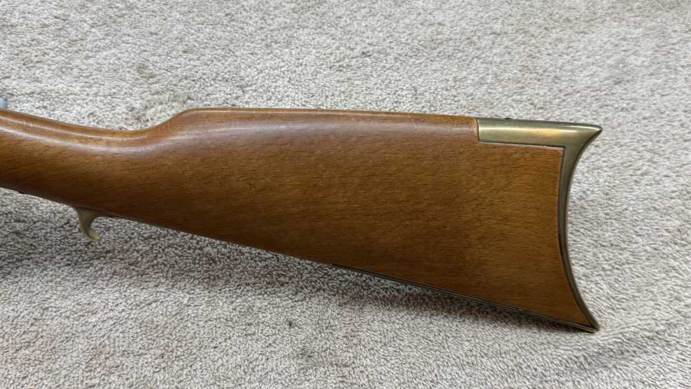 KENTUCKY RIFLE by Traditions 50 cal Black Powder VG COND-img-2