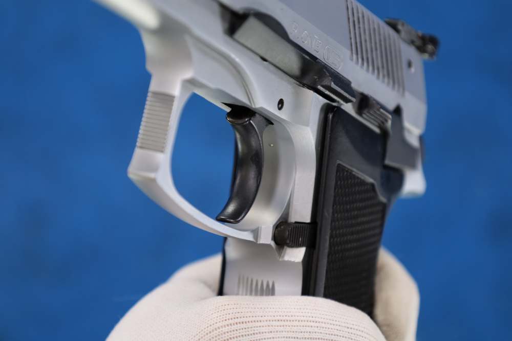 UNCOMMON Model & Finish Bernardelli P. ONE 9mm Mfg 1994-img-35
