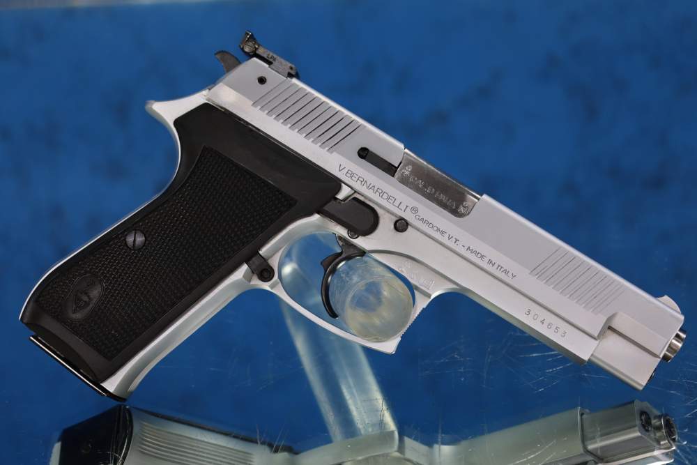 UNCOMMON Model & Finish Bernardelli P. ONE 9mm Mfg 1994-img-51