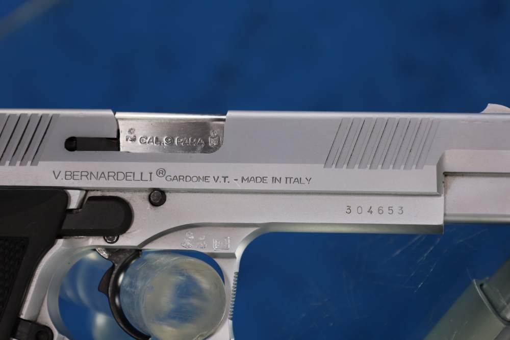 UNCOMMON Model & Finish Bernardelli P. ONE 9mm Mfg 1994-img-59