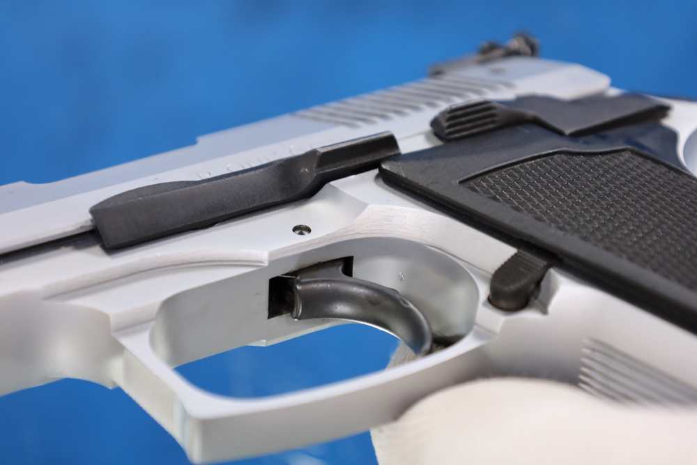 UNCOMMON Model & Finish Bernardelli P. ONE 9mm Mfg 1994-img-39