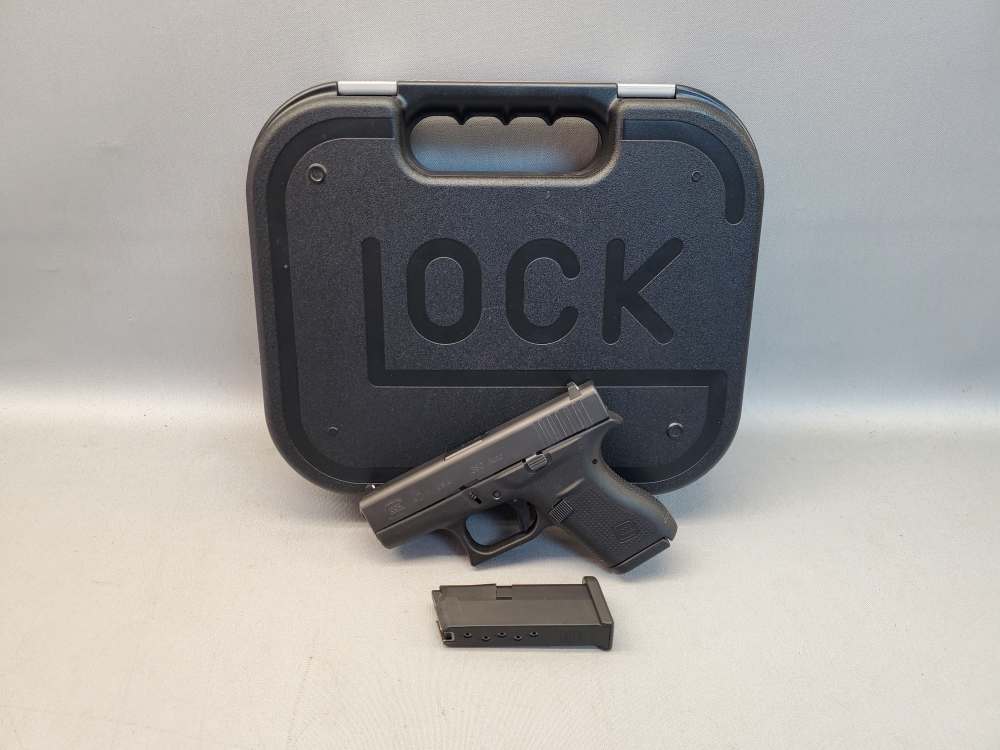 GLOCK G42 .380 ACP 2 MAGS ORIGINAL BOX-img-1