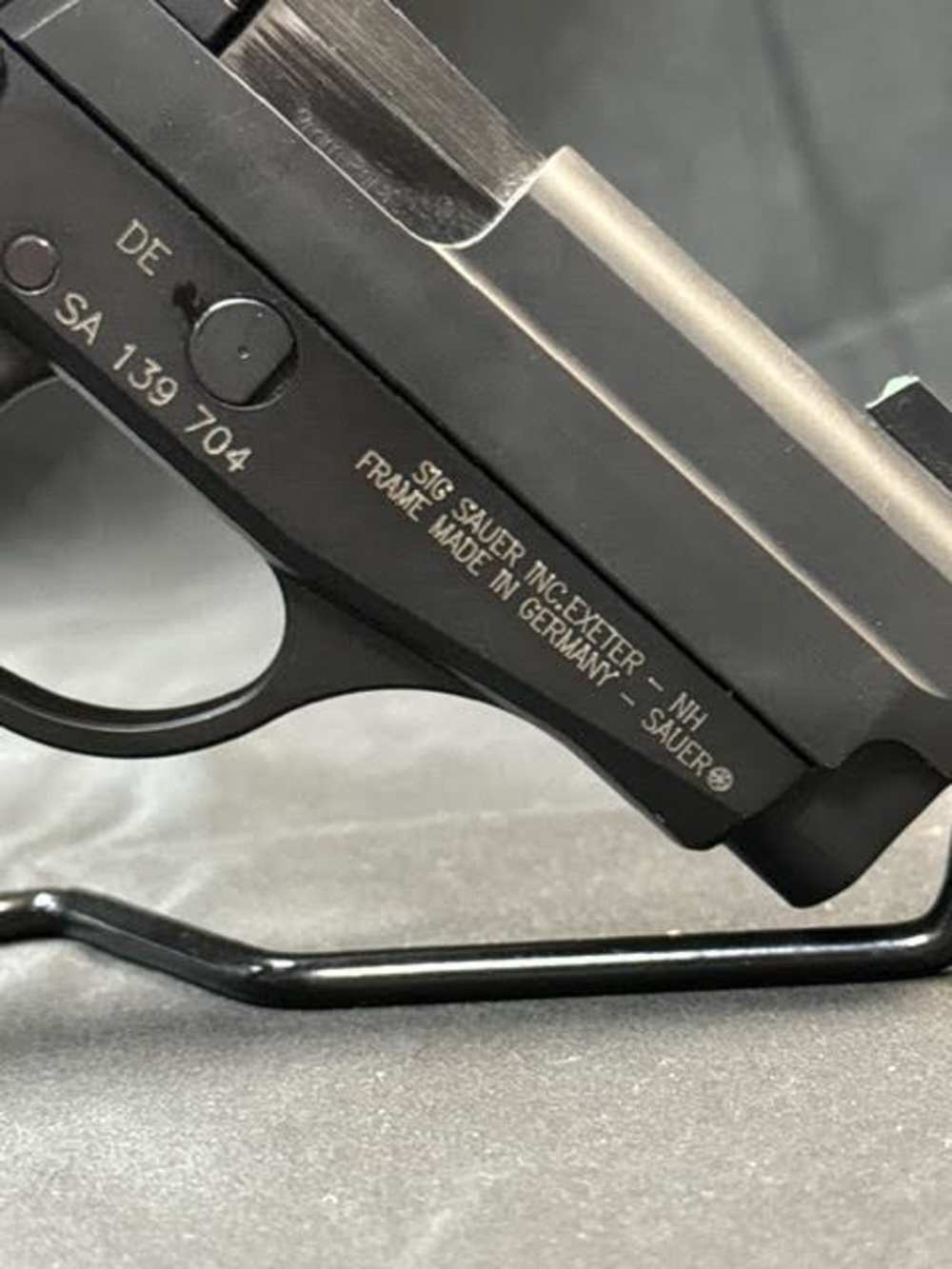 Sig Sauer P239-img-3