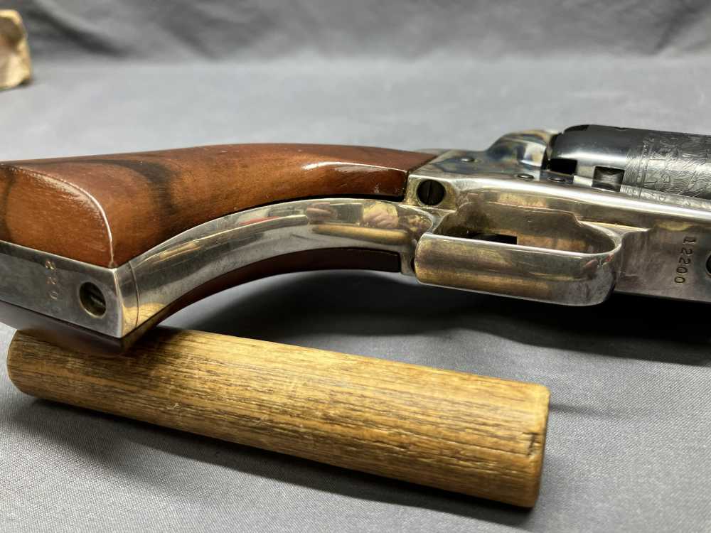 Samuel Colt Model 1851 Percussion Revolver - Factory Box - 7.5" Barrel-img-21