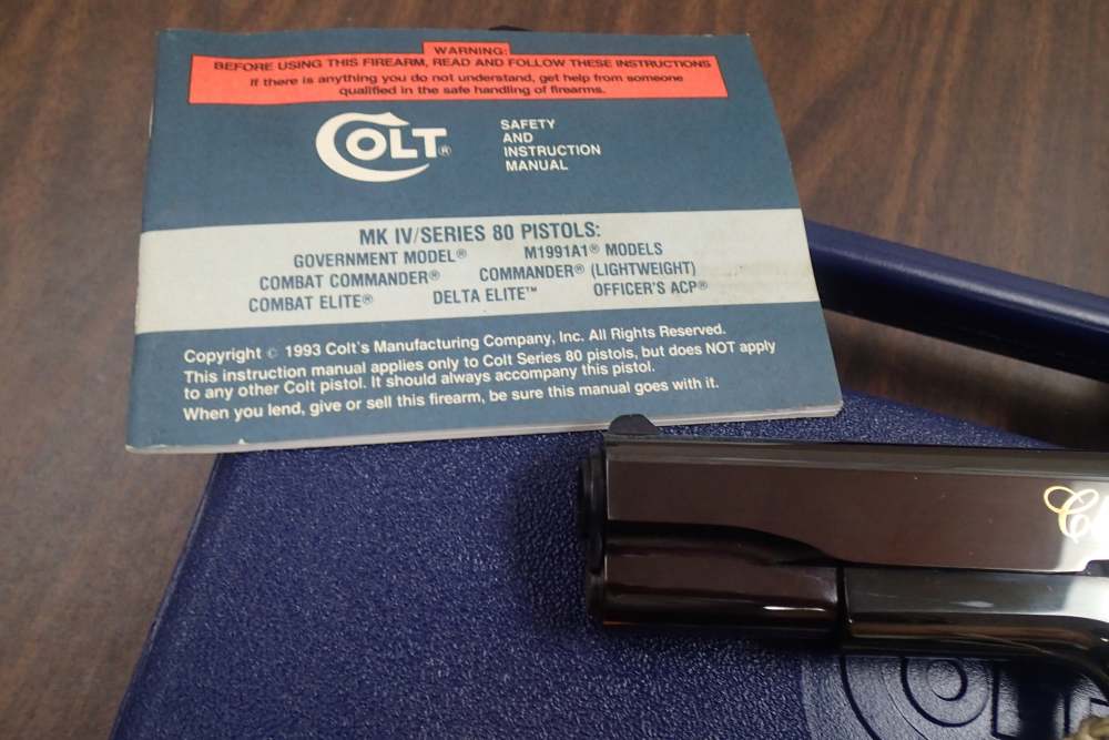 COLT 1911 SERIES 80 ROYAL BLUE "CLASSIC 45" DAVIDSONS EXCLUSIVE 1995 NIB-img-11