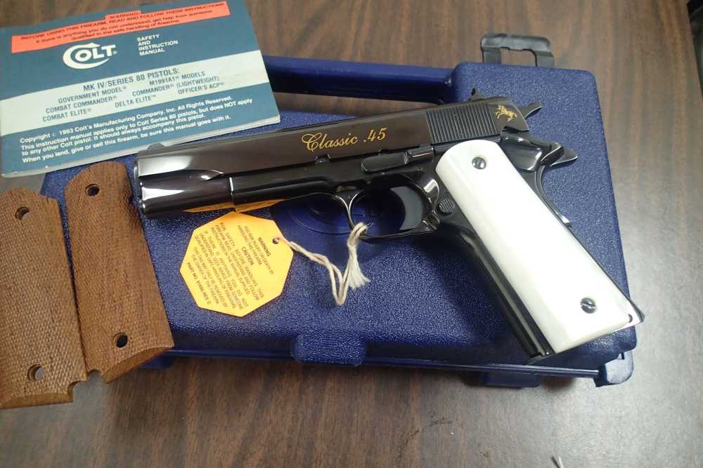 COLT 1911 SERIES 80 ROYAL BLUE "CLASSIC 45" DAVIDSONS EXCLUSIVE 1995 NIB-img-1