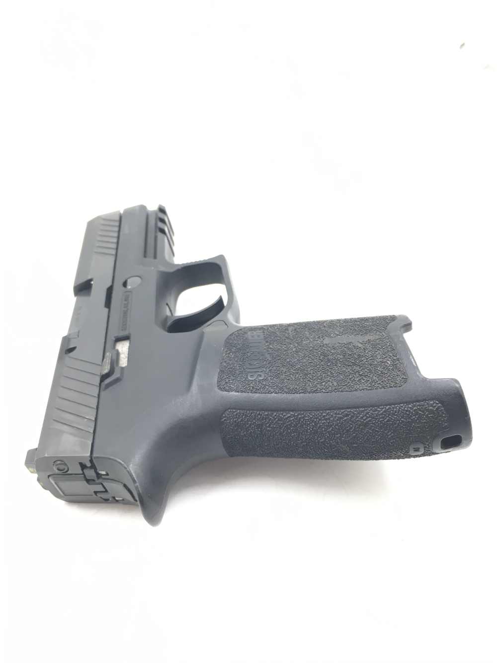 Sig Sauer P320 Carry 9mm Pistol with one Magazine and factory case-img-23