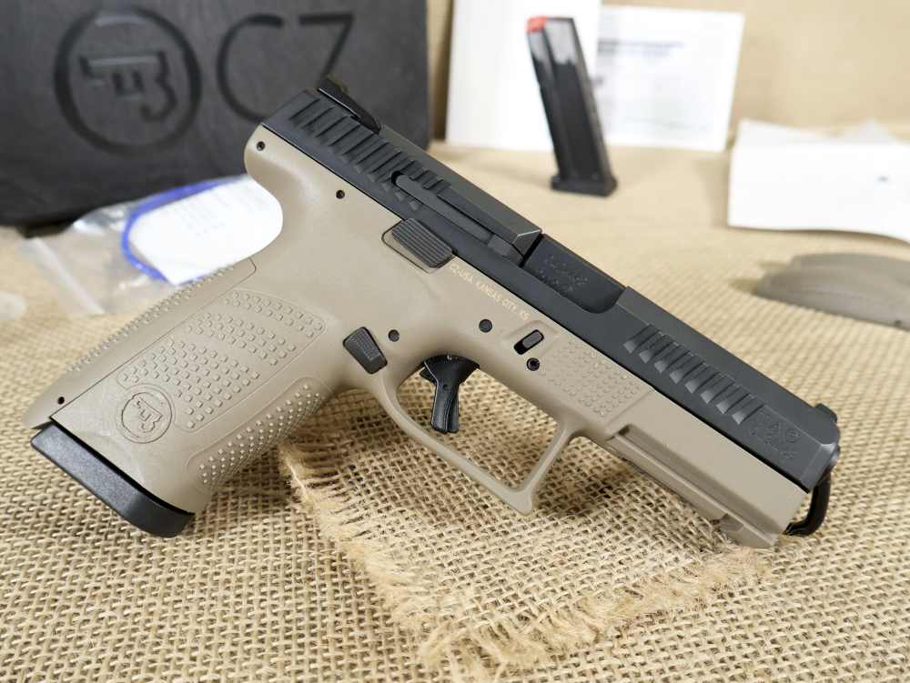 CZ P-10 C 9mm Semi-Auto 15+1 Two-Tone Handgun Black/FDE 2-Mags LNIB-img-7