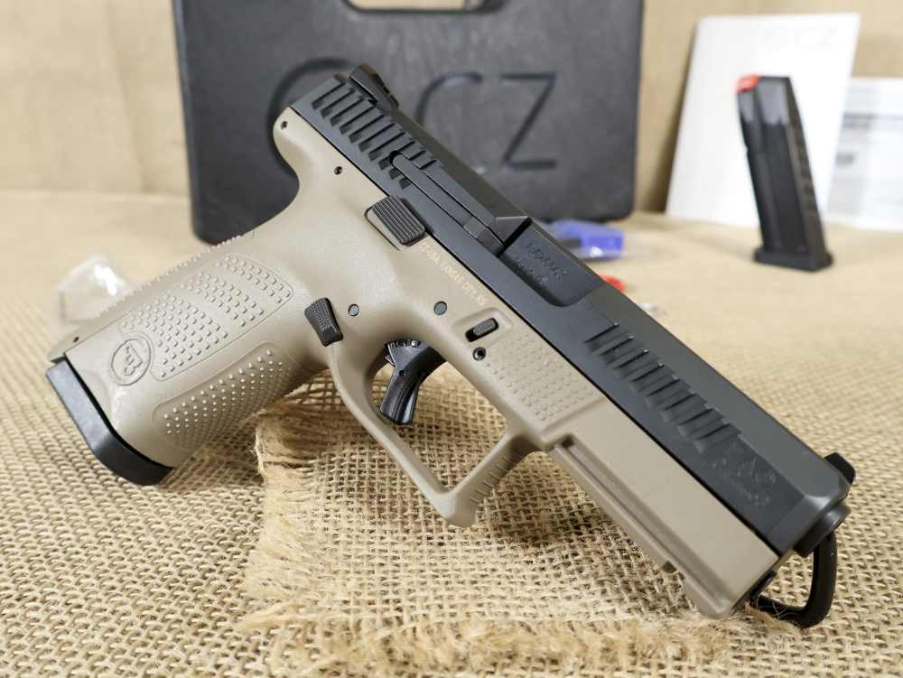 CZ P-10 C 9mm Semi-Auto 15+1 Two-Tone Handgun Black/FDE 2-Mags LNIB-img-6