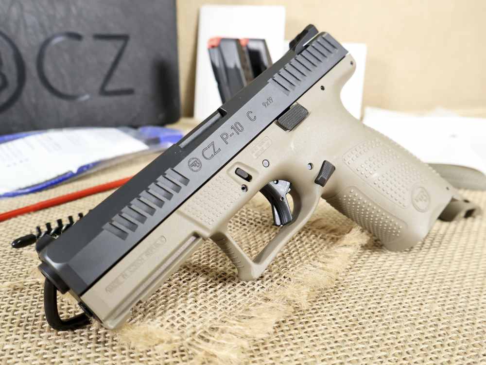 CZ P-10 C 9mm Semi-Auto 15+1 Two-Tone Handgun Black/FDE 2-Mags LNIB-img-0