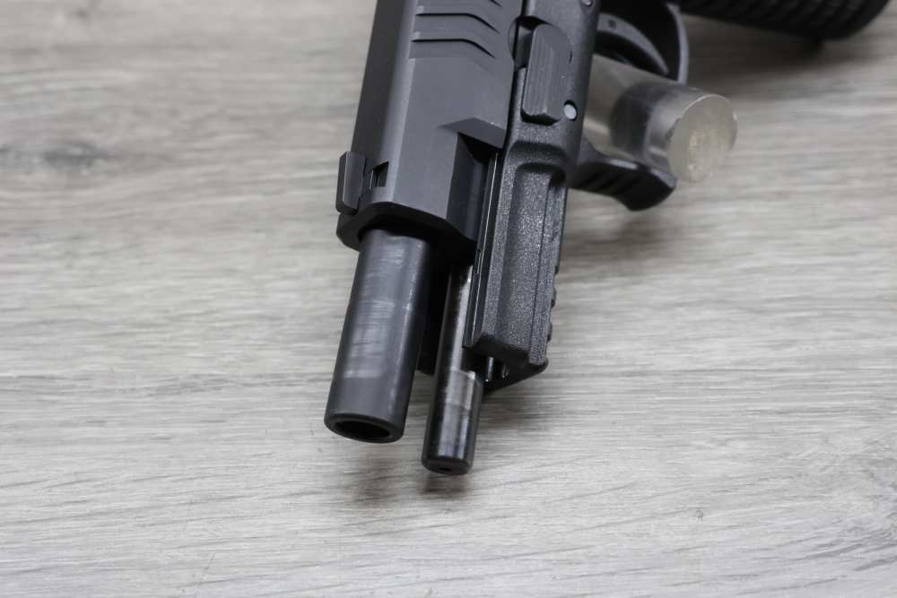 Springfield Armory XDM-40 4.5" - OEM Gear Package, Box & 3 Mags - Excellent-img-19