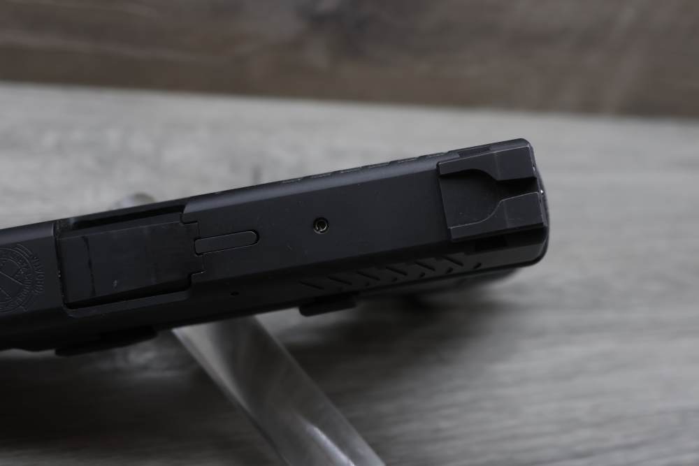 Springfield Armory XDM-40 4.5" - OEM Gear Package, Box & 3 Mags - Excellent-img-16