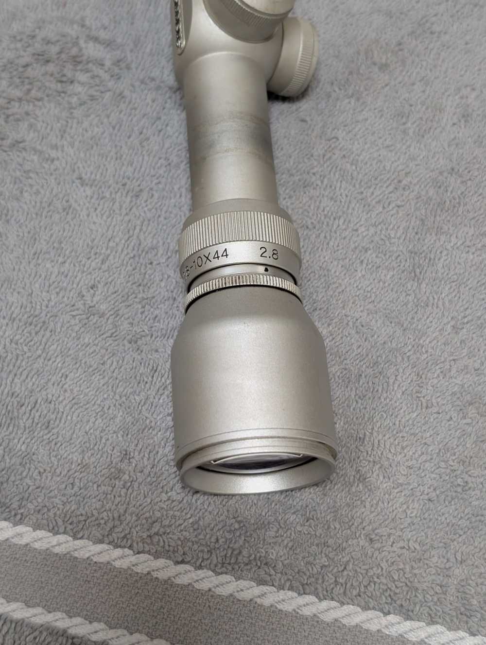 Simmons Aetec 2.8-10x44 Silver sharp lenses-img-2